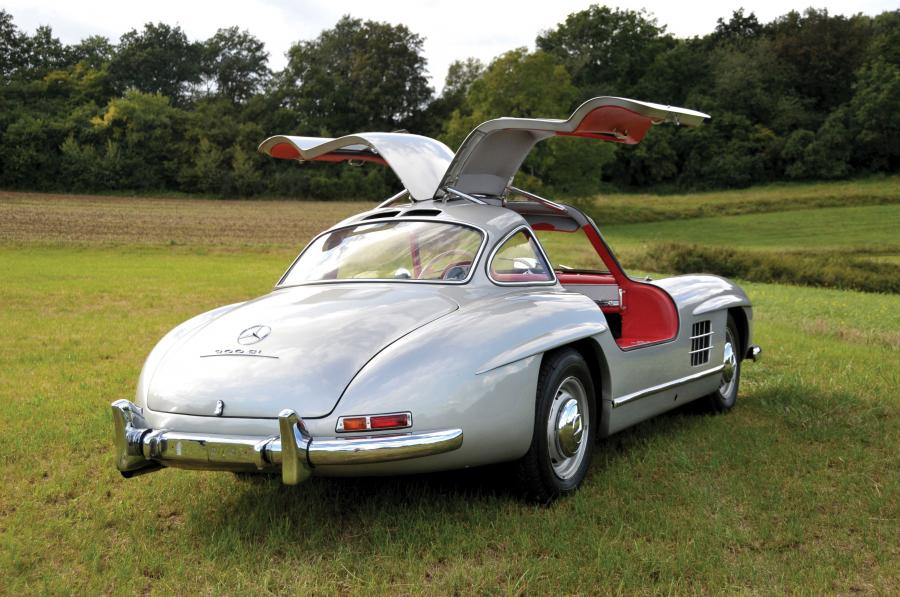  Mercedes-Benz 300 SL Coupe 1956 года  (фото 15 из 24)